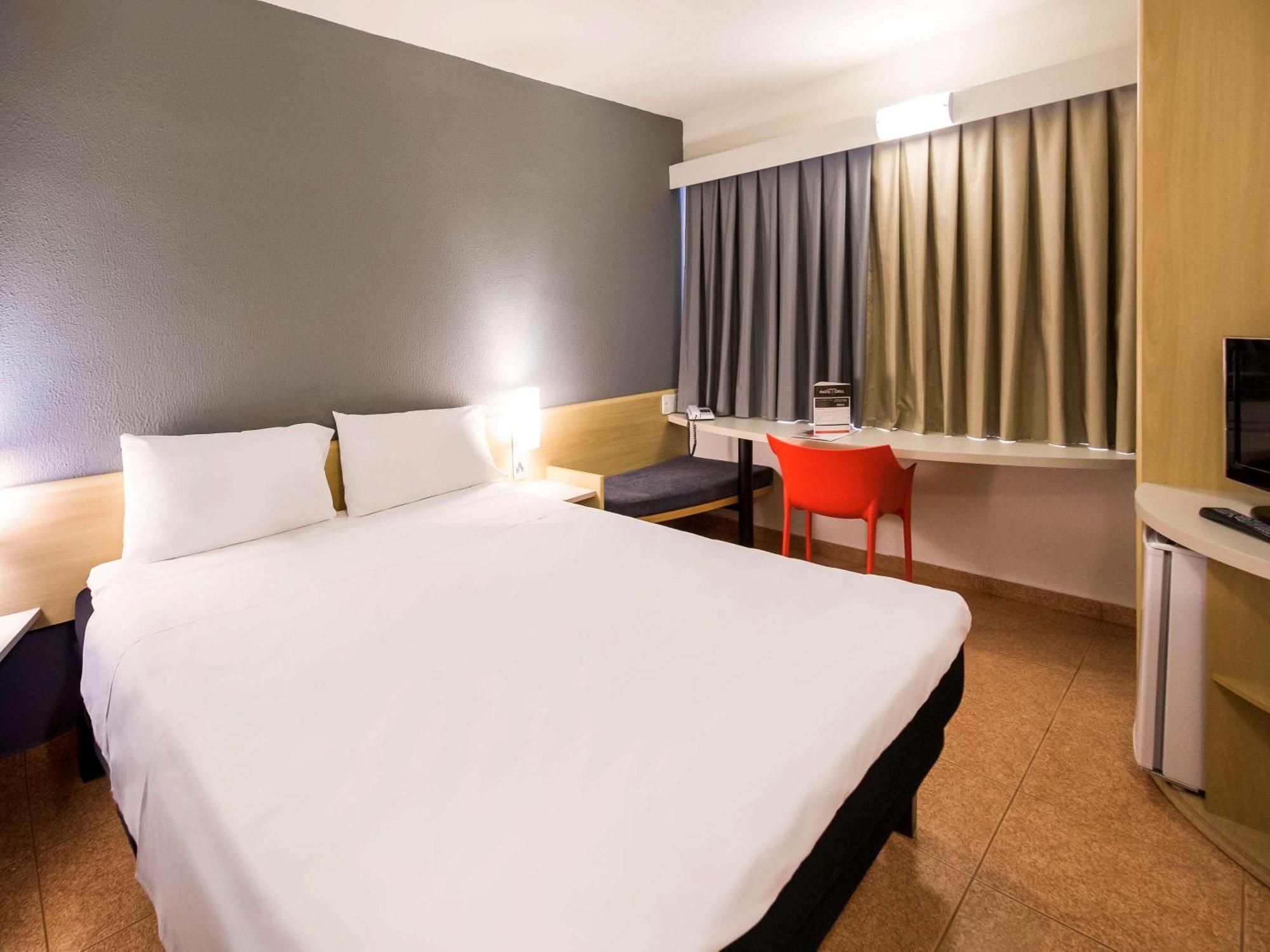 Отель Ibis Aracatuba Экстерьер фото